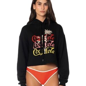 Maaji Coca Cola Horizon Pop Kentia Pull Over Size Medium NWT